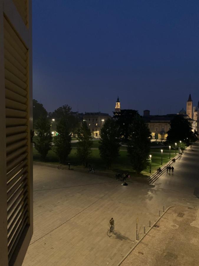 Il Borgo Appartamento Luca 帕爾馬 外观 照片