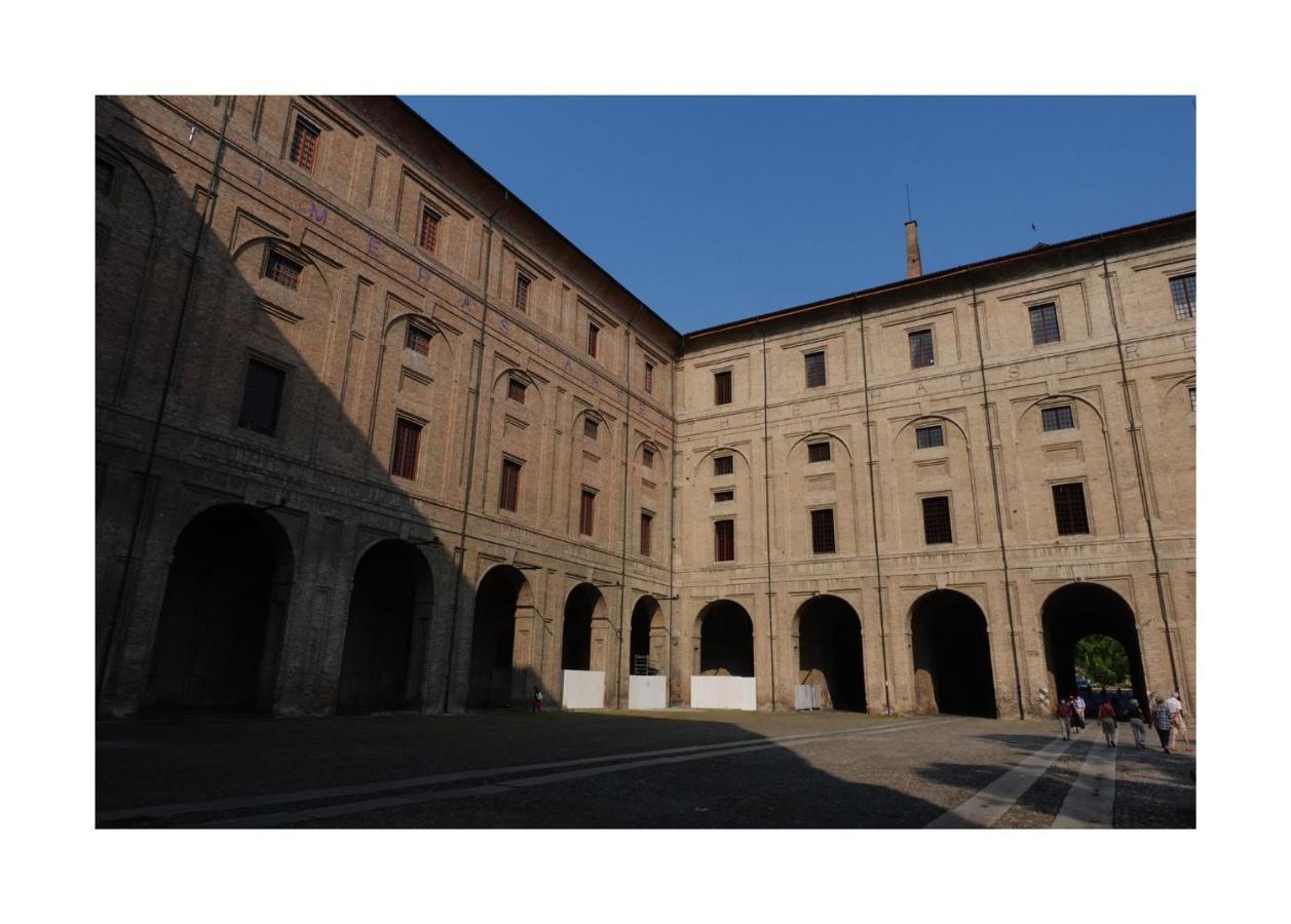 Il Borgo Appartamento Luca 帕爾馬 外观 照片
