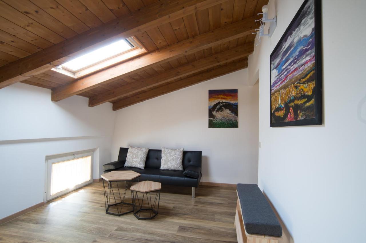 Il Borgo Appartamento Luca 帕爾馬 外观 照片