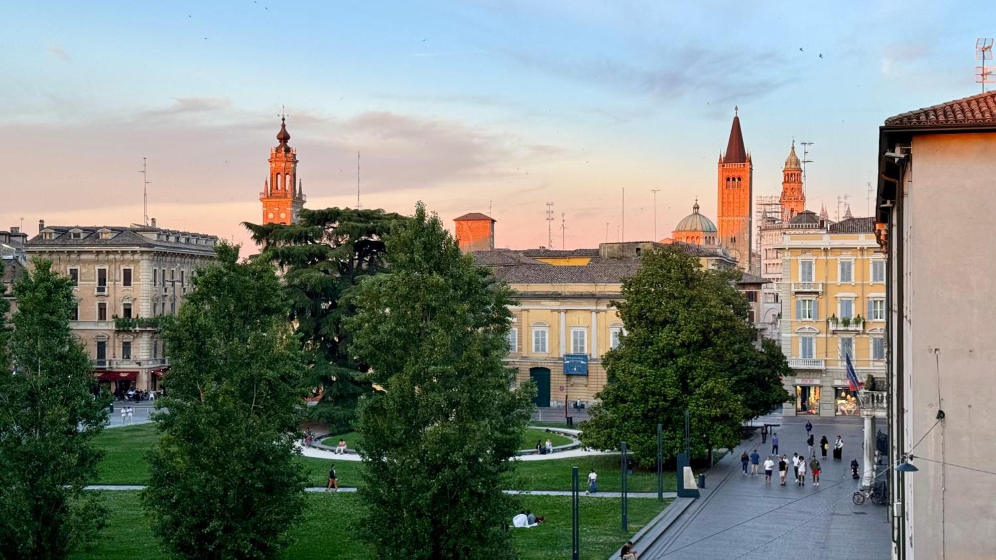 Il Borgo Appartamento Luca 帕爾馬 外观 照片